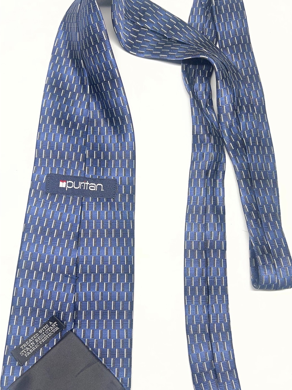 Vintage Puritan Men's Blue Geometric Silk Necktie Stain Resistant 4" Wide Tie - Picture 2 of 9